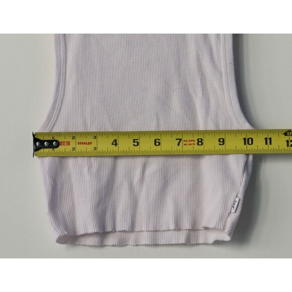 White Aritzia TNA Cropped Tank Top Size 2XS‎ - Picture 4 of 6